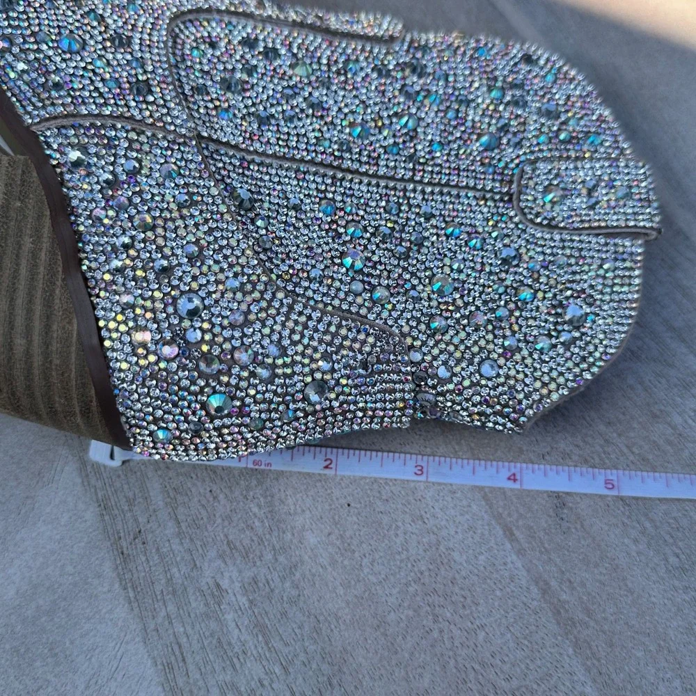 Cushionaire Bravo Womens Rhinestone Western Ankle Boots Iridescent Silver 6.5